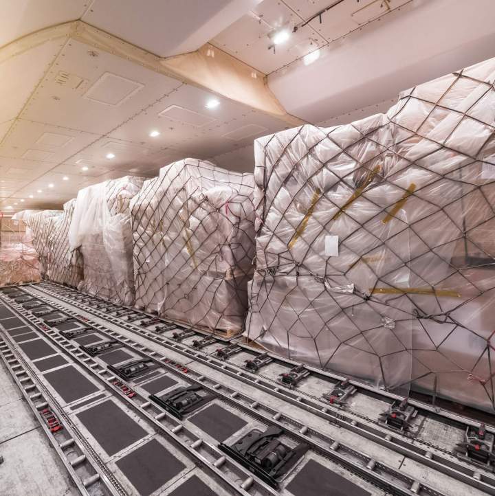 Service économique d'expédition de colis et de marchandises